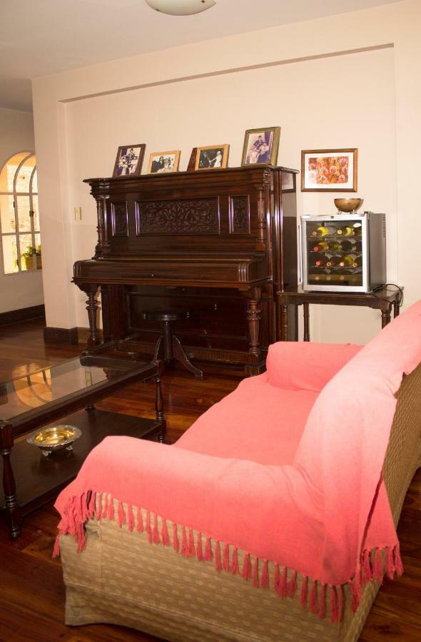 Lo De Viviana Bed & Breakfast San Salvador de Jujuy Luaran gambar