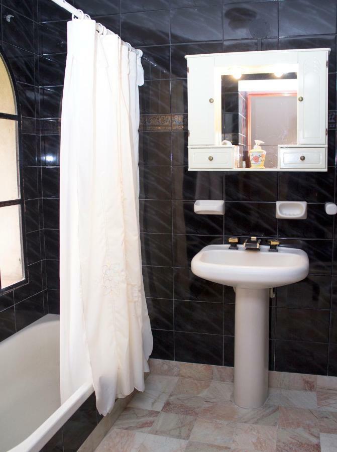 Lo De Viviana Bed & Breakfast San Salvador de Jujuy Luaran gambar